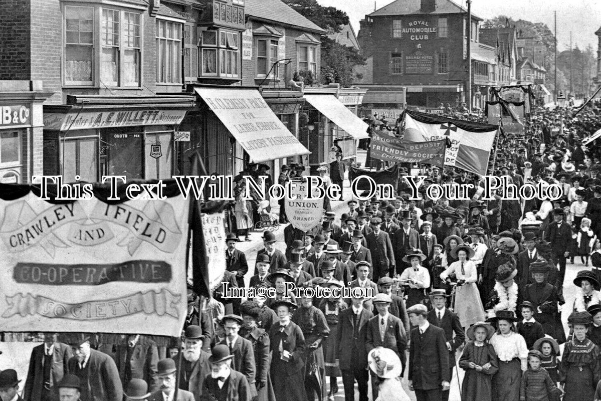 SX 5196 - Parade Of Workers, Trade Union Soceity, Crawley, Sussex