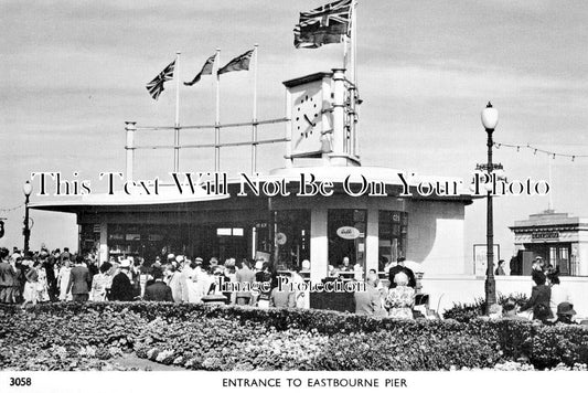 SX 5440 - Entrance To Eastbourne Pier, Sussex