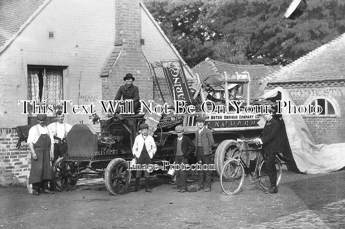 SX 553 - Vanguard Bus Accident, Handcross Hill, Sussex 1906