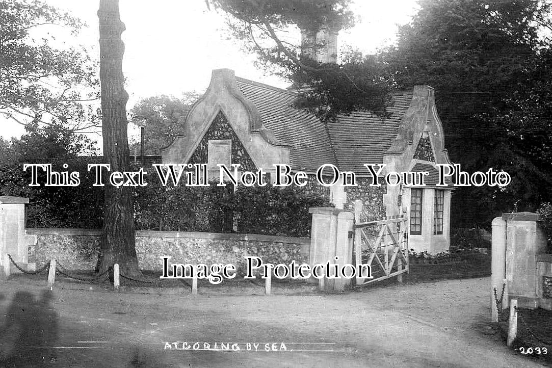 SX 5543 - Lodge Gate, Goring By Sea, Sussex