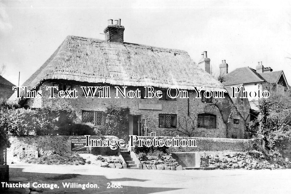 SX 5565 - Henry Lemons Thatched Cottage, Willingdon, Sussex