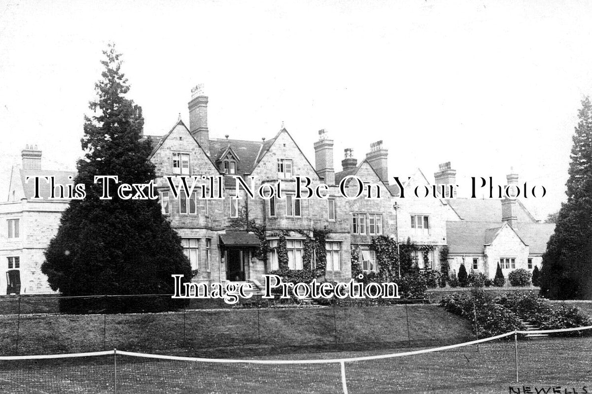 SX 5700 - Newells House, Horsham, Sussex c1907