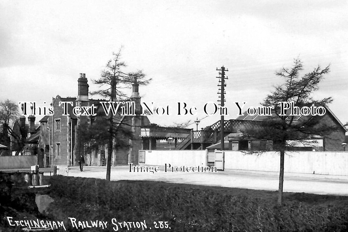 SX 643 - Etchingham Railway Station, Sussex