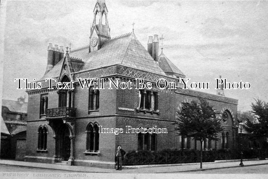 SX 89 - Fitzroy Library, Lewes, Sussex c1908