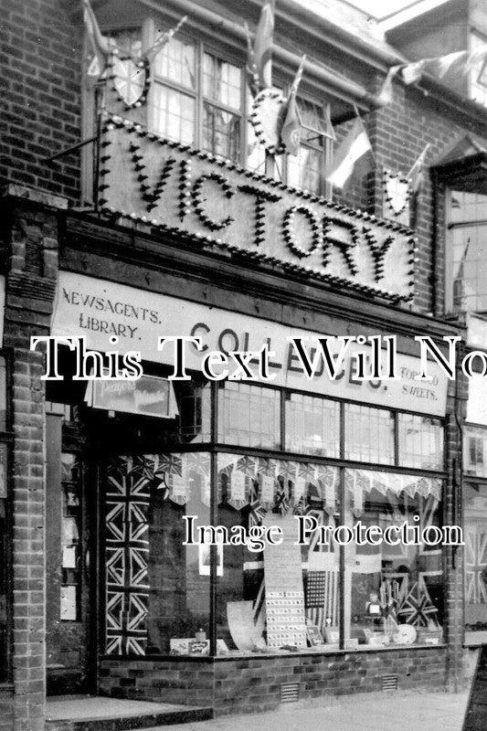 WA 1134 - Colledges Shop Front, Hall Green, Birmingham, Warwickshire