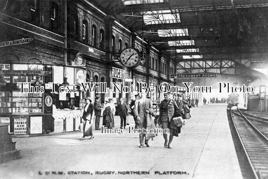 WA 1322 - Northern Platform, Rugby Railway Station, Warwickshire