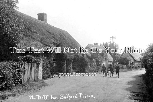 WA 1389 - The Bell Inn, Salford Priors, Warwickshire