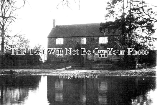 WA 1482 - House & Pond, Gaydon, Warwickshire