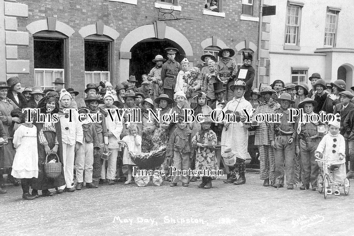 WA 1498 - May Day, Shipston On Stour, Warwickshire 1924