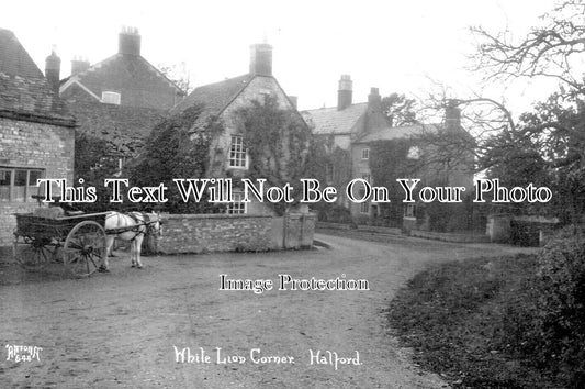 WA 1735 - White Lion Corner, Halford, Warwickshire