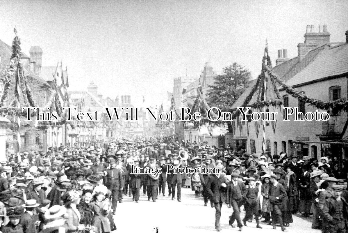 WA 2110 - Coronation Day Procession, Stratford upon Avon 1911