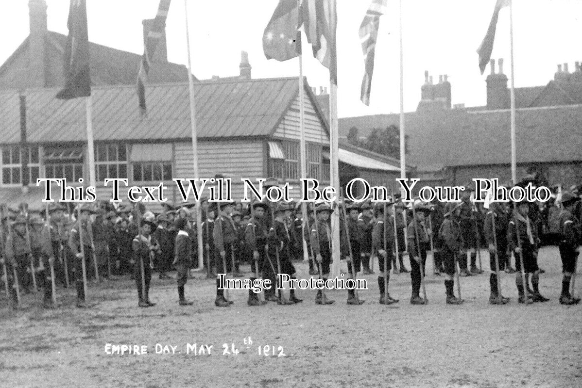 WA 2172 - Boy Scouts, Empire Day, Stratford Upon Avon 1912