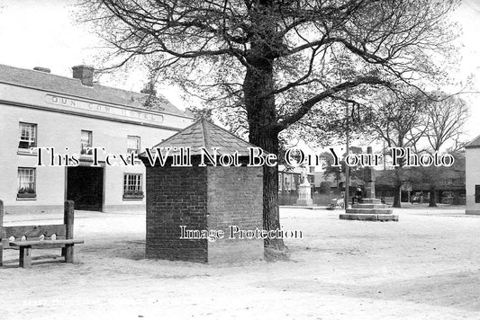 WA 2225 - Cross & Stocks, Dunchurch, Warwickshire