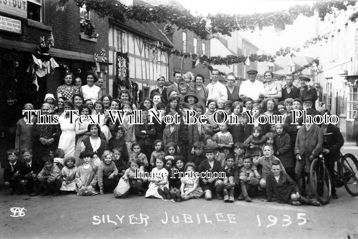 WA 225 - Silver Jubilee Street Party, Bleachfield Street, Alcester, Warwickshire