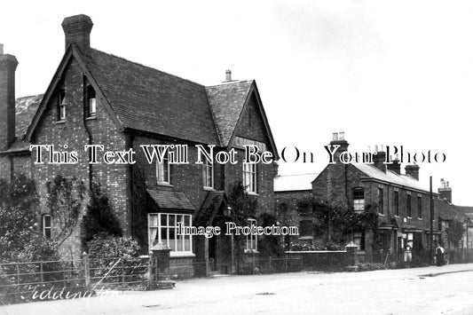 WA 2493 - The Crown Inn Pub, Tiddington, Warwickshire