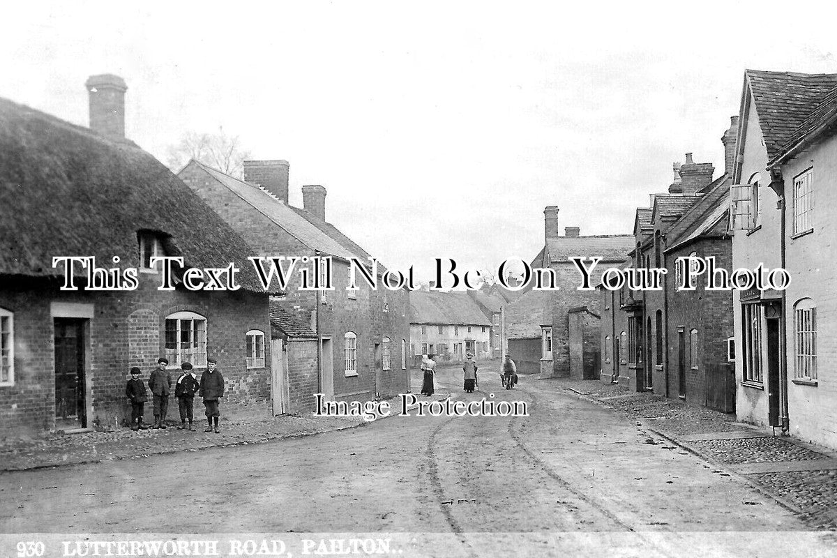 WA 2510 - Lutterworth Road, Pailton, Warwickshire c1905