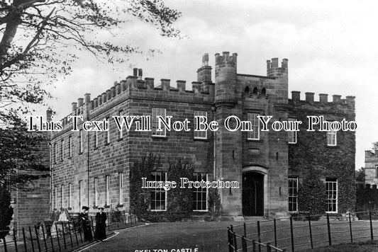 WA 556 - Skelton Castle, Warwickshire c1920