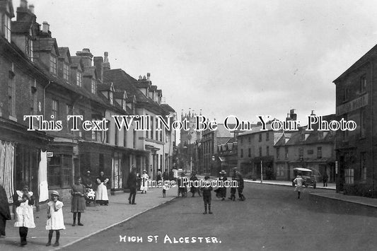 WA 628 - High Street, Alcester, Warwickshire c1920