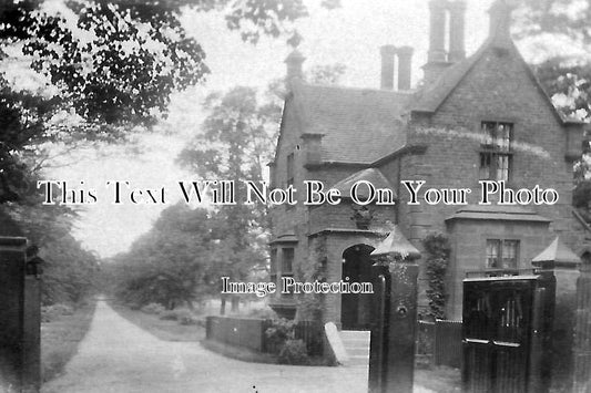 WA 653 - The Lodge, Perry Hall, Warwickshire c1908