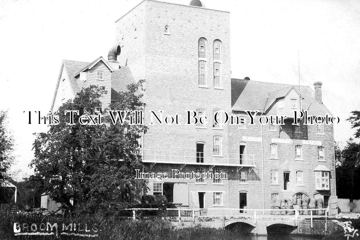 WA 979 - Adkins Flour Mill, Water Mill, Broom, Warwickshire c1915