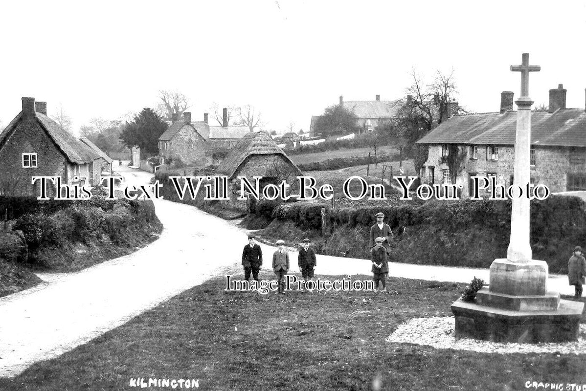 WI 1000 - Kilmington War Memorial, Wiltshire