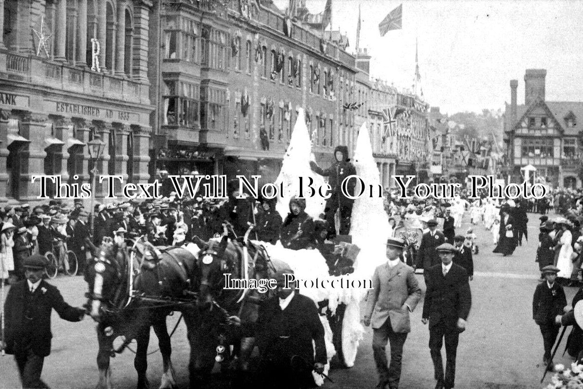 WI 1010 - Salisbury Carnival Procession, Wiltshire
