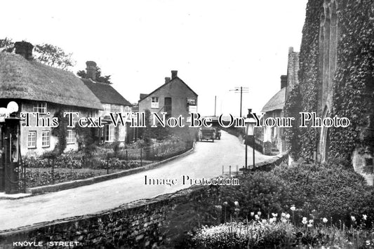 WI 1260 - Knoyle Street, East Knoyle, Wiltshire