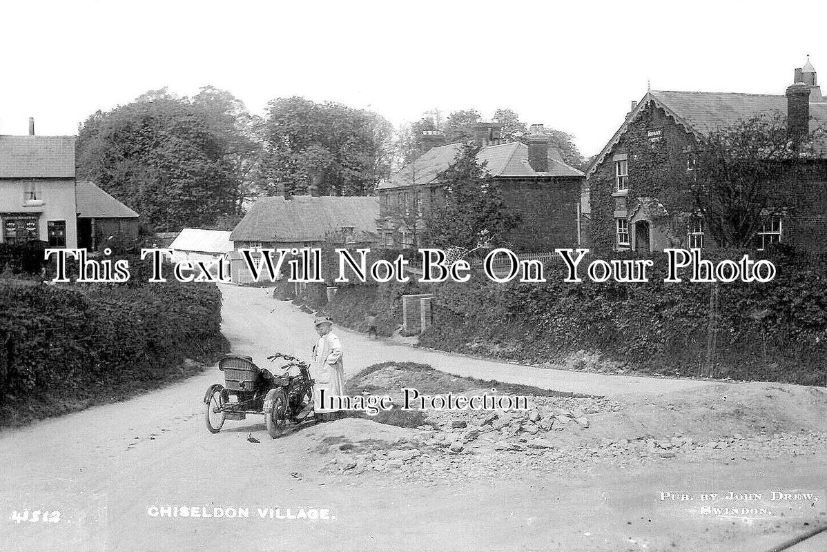 WI 1377 - Chiseldon Village, Wiltshire c1915