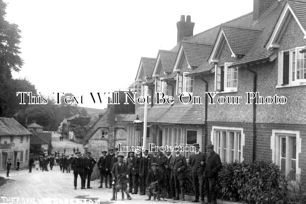 WI 1431 - The Royal Oak Pub, Shrewton, Wiltshire c1912