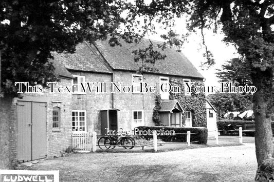 WI 1436 - The Lamb Inn Pub,  Ludwell, Wiltshire