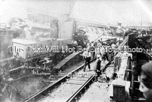 WI 1582 - The Salisbury Boat Railway Disaster Crash, Wiltshire 1906