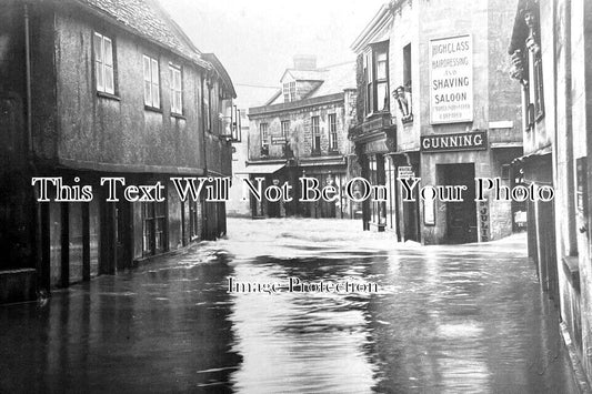 WI 1635 - Church Street Floods, Calne, Wiltshire
