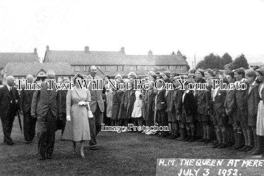 WI 1644 - HM The Queen, Royal Visit To Mere, Wiltshire 1952