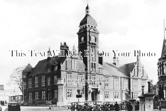 WI 1688 - The Town Hall, Swindon, Wiltshire
