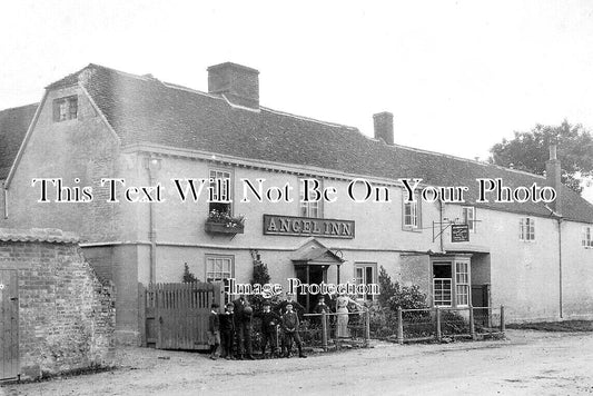 WI 1761 - The Angel Inn Pub, Heytesbury, Wiltshire c1910