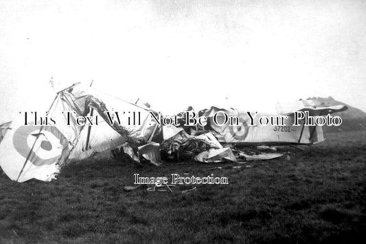 WI 1818 - Crashed Fairey Fawn Biplane, Netheravon, Wiltshire