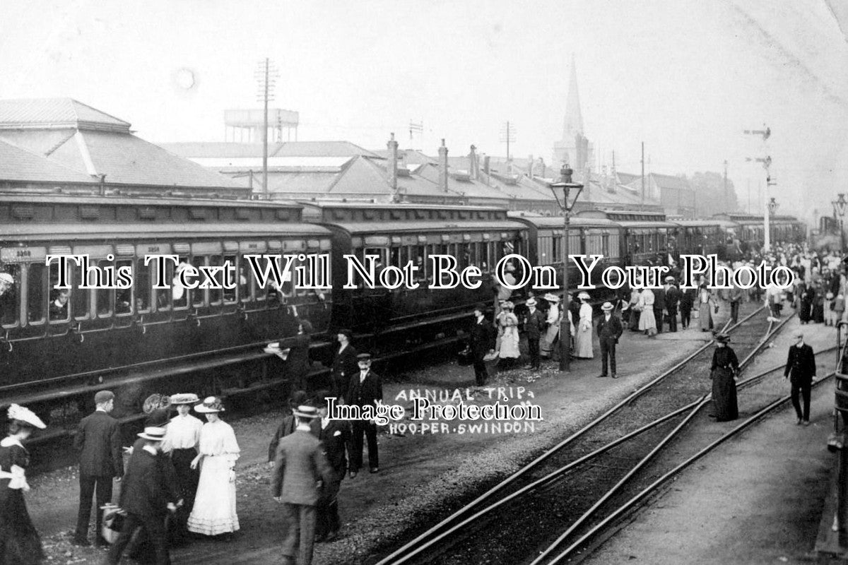 WI 258 - Annual Trip To The North, Swindon Railway Station, Wiltshire