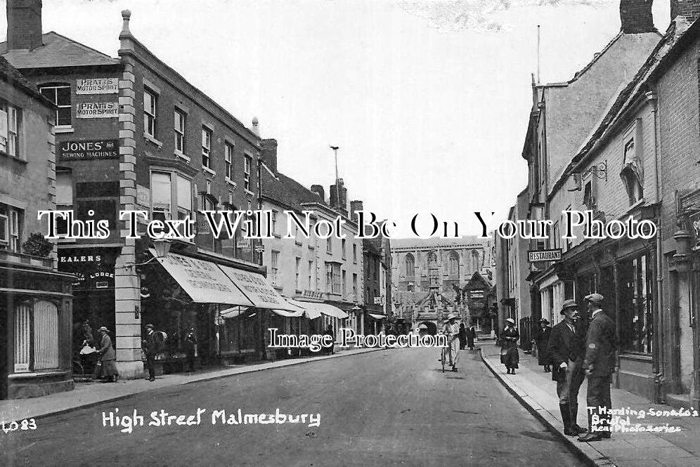 WI 322 - High Street, Malmesbury, Wiltshire