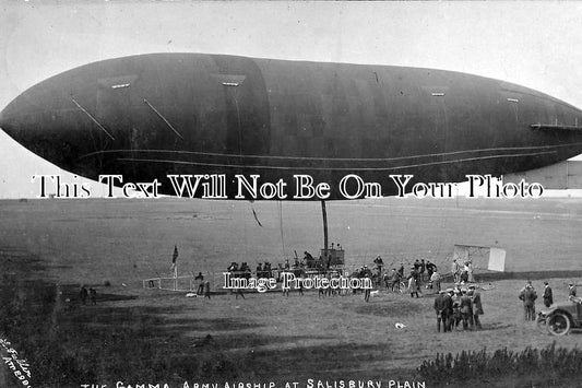 WI 352 - Gamma Army Airship, Salisbury Plain, Wiltshire