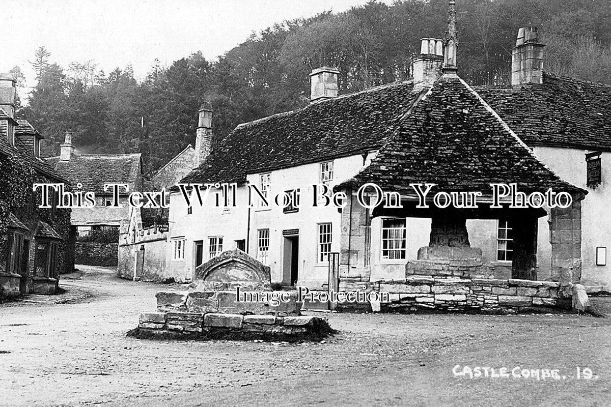 WI 379 - Castle Coombe, Wiltshire