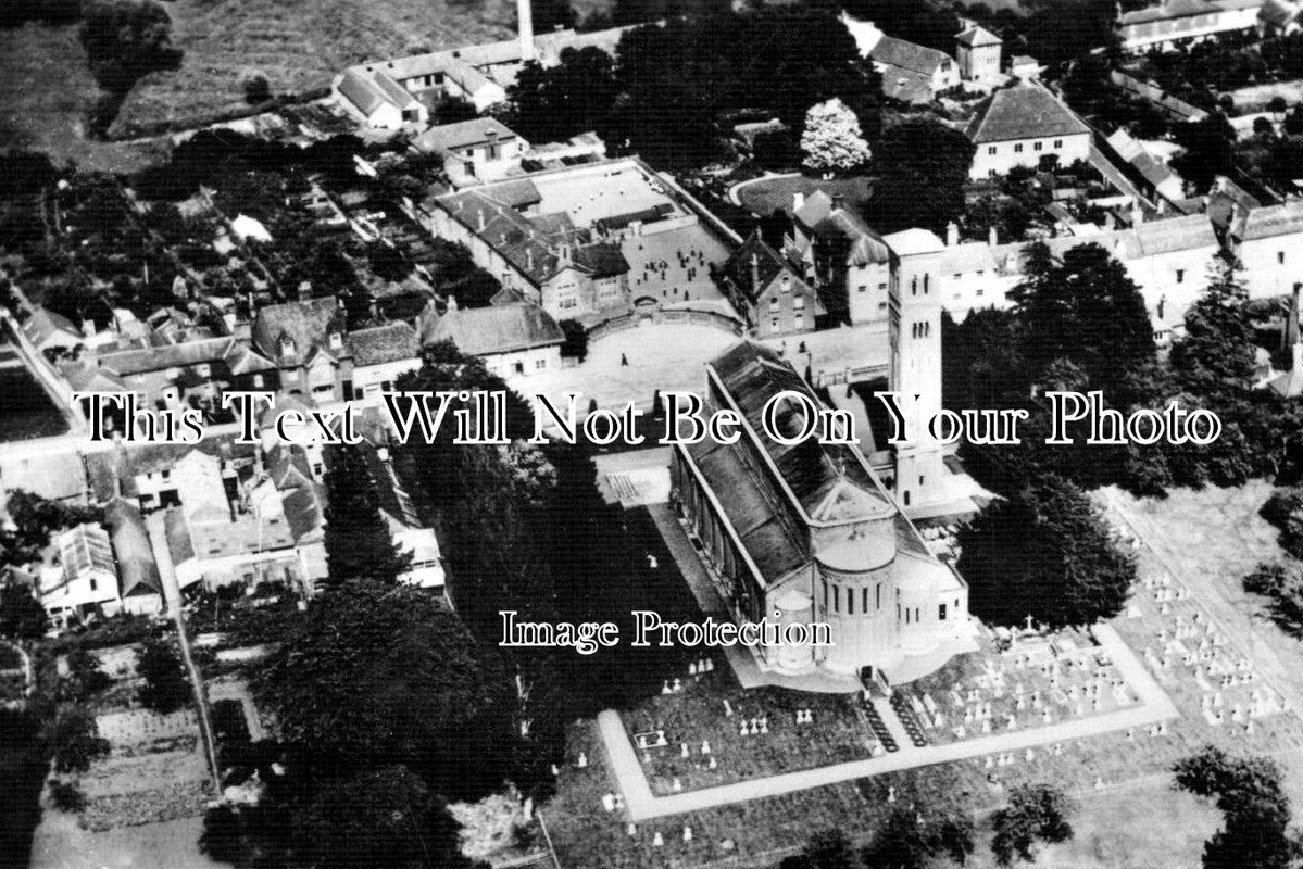 WI 438 - Air View Of Wilton Church, Wiltshire