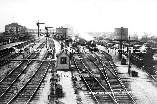 WI 454 - Swindon Railway Station, Wiltshire c1910