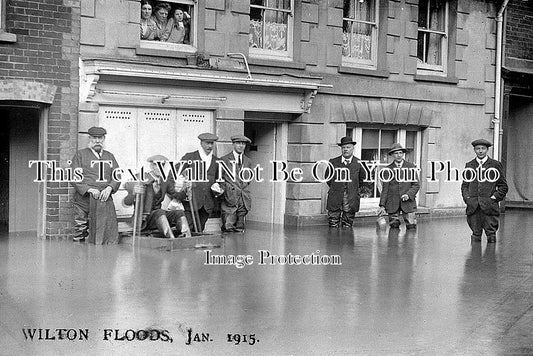 WI 585 - Wilton Floods, Wiltshire Jan 1915