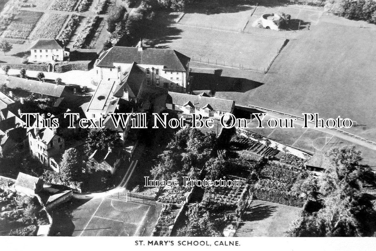 WI 636 - Aerial View Of St Marys School, Calne, Wiltshire c1953