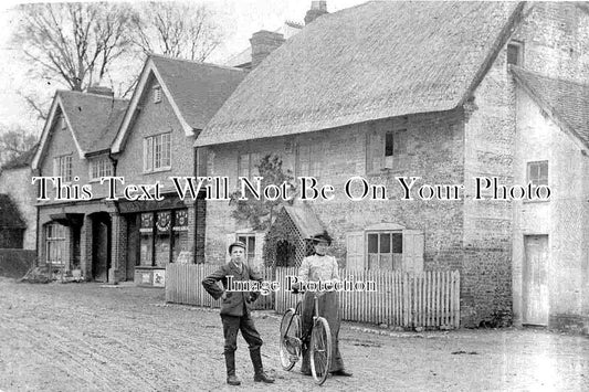 WI 64 - Porton Village, Wiltshire c1908