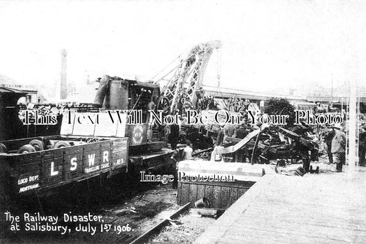 WI 677 - The Railway Disaster At Salisbury, Wiltshire 1906