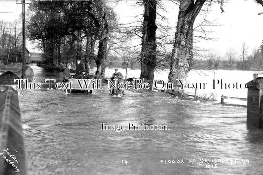 WI 698 - Salisbury Plain Floods, Wiltshire 1915