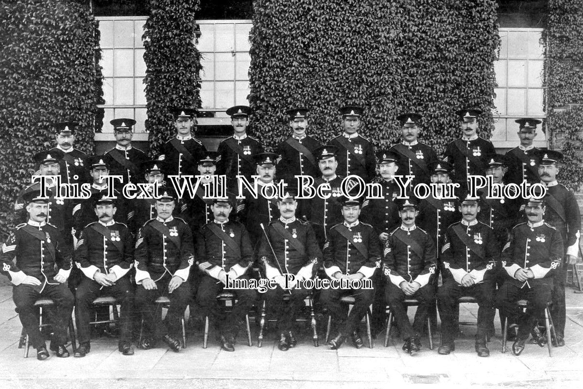 WI 709 - Wiltshire Regiment Group Of Soldiers, Devizes Barracks, c1909