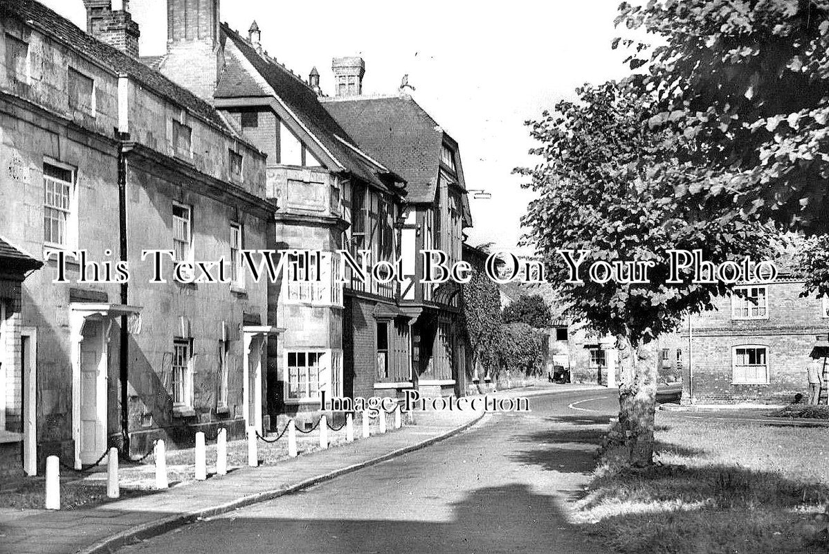 WI 776 - Kingsbury Square, Wilton, Wiltshire
