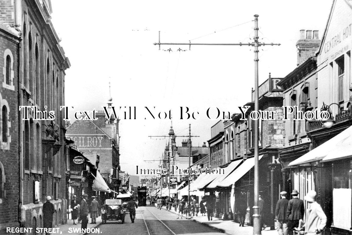 WI 861 - Regent Street, Swindon, Wiltshire c1932